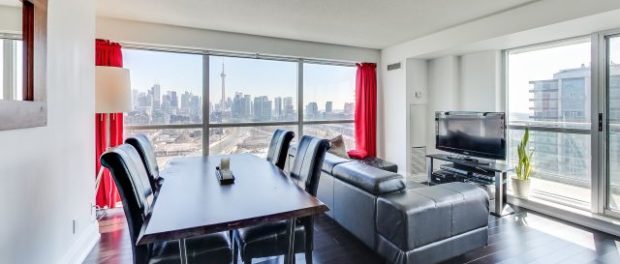 2210-80 Western Battery Living/Dining2