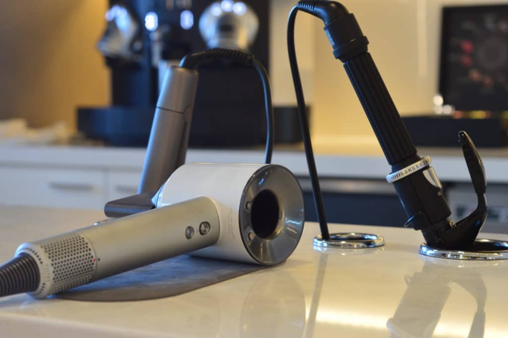 LV - Vent Salon Tools | Liberty Village Toronto | Your Online Neighbourhood Guide