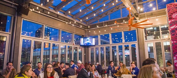 20180426-2048-BarcelonaTavern2.jpg-resize_then_crop-_frame_bg_color_FFF-h_400-gravity_center-q_70-preserve_ratio_true-w_600_