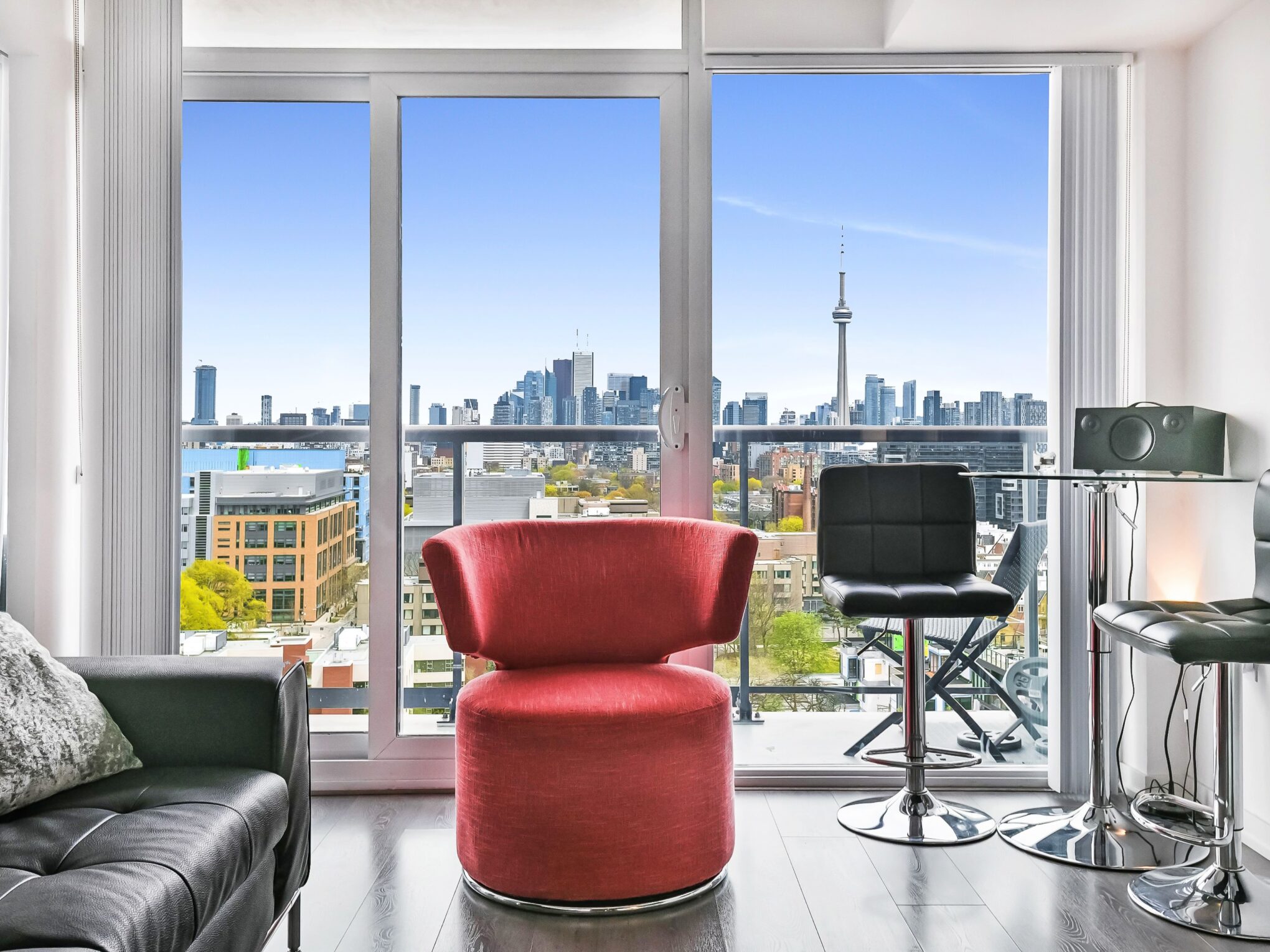 1720E-36 Lisgar Main – Camber