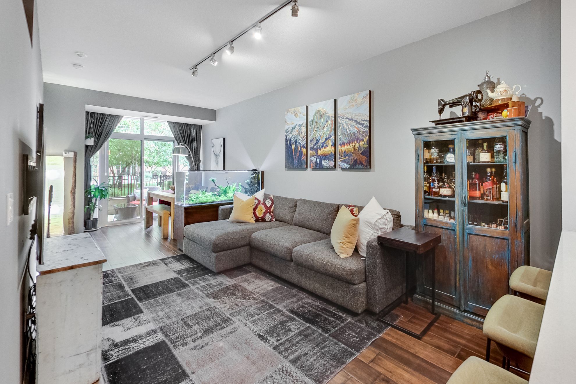 85 East Liberty 312 – Camber – Living