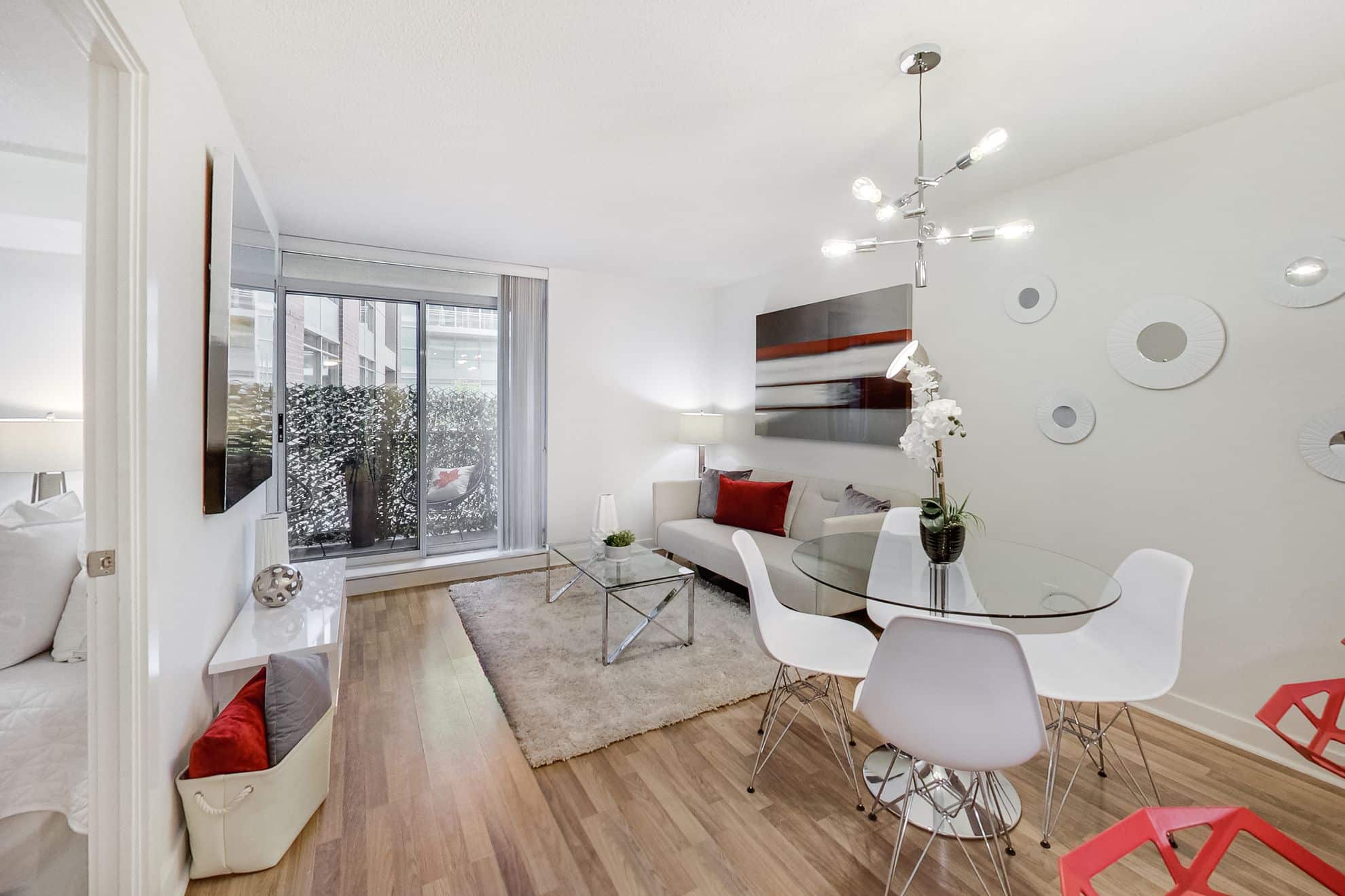 219-50 Lynn Williams Living