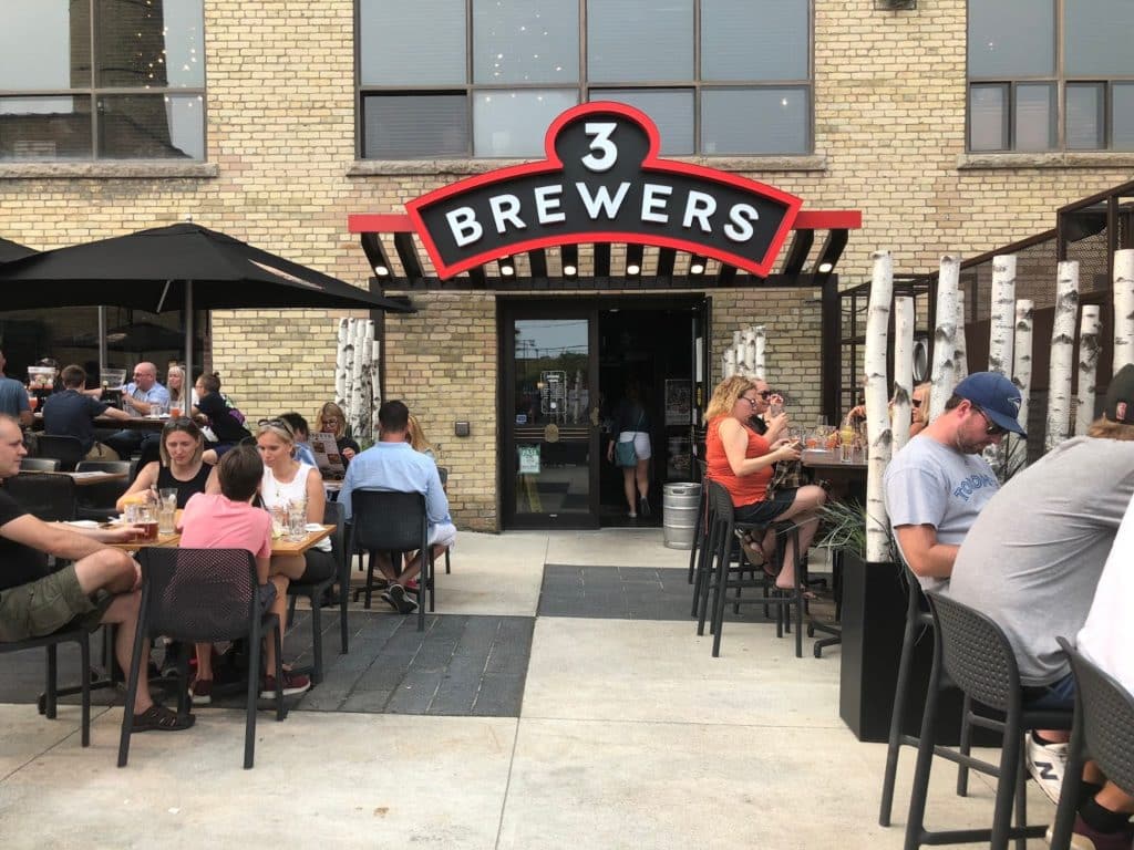 3 Brewers Liberty has its beer brewed in-house with a passion to create the perfect pint. Their menu of food pairs perfectly with individual beers to enhance the flavours and to elevate your overall sensory experience. 3 Brewers Liberty