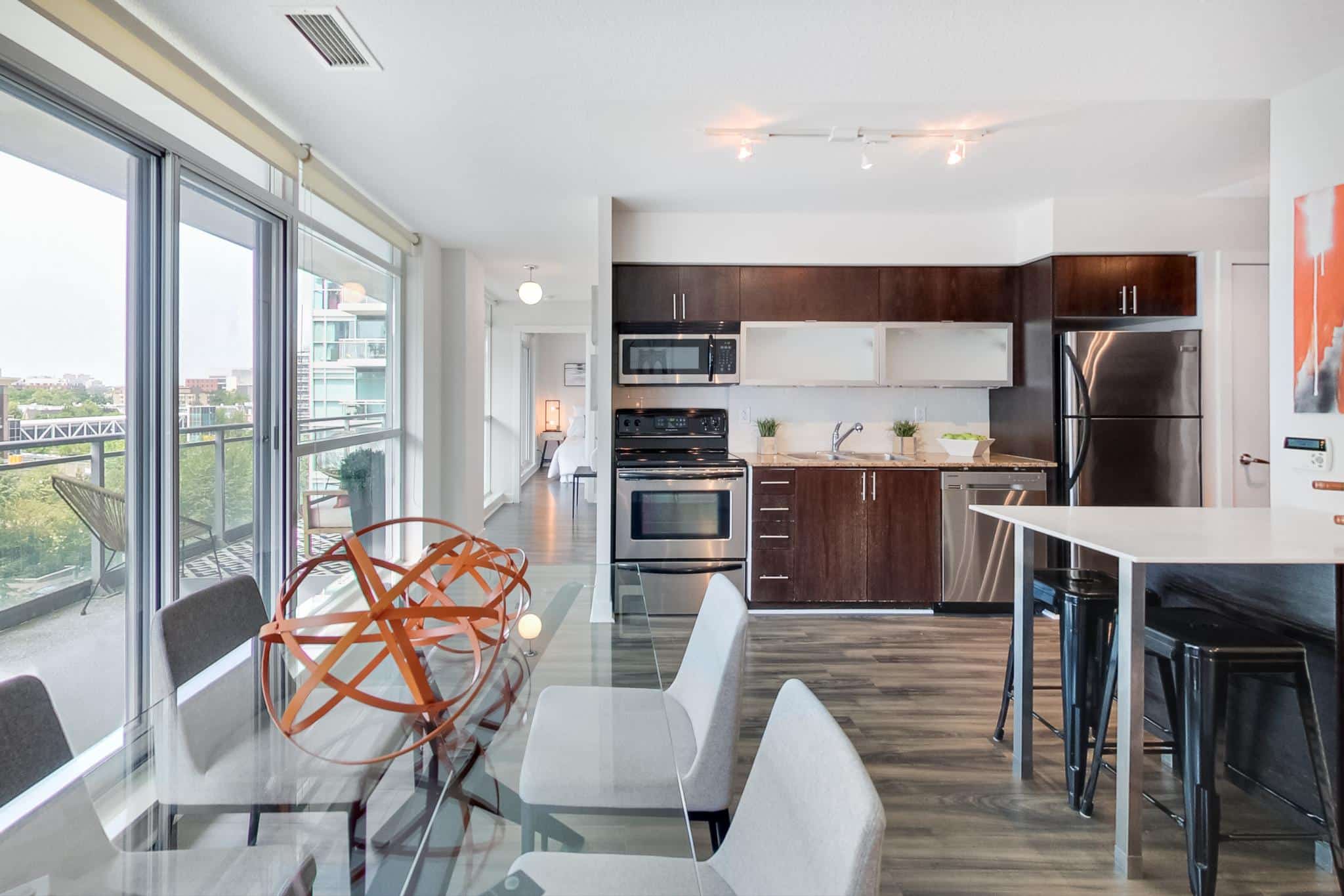 80 Western Battery Rd 507 – Camber – DiningKitchen
