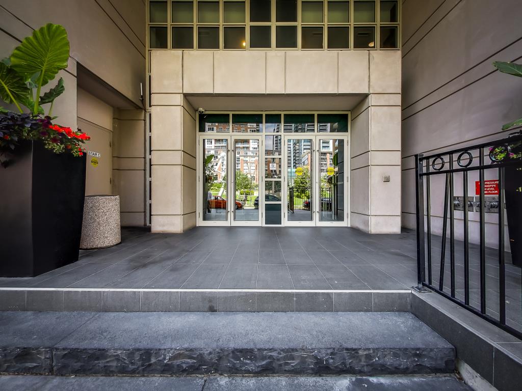 75-East-Liberty-Entrance